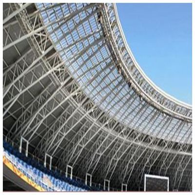 Prix d'usine Conception gratuite Stade Truss Structure en acier Grande portée ISO GB