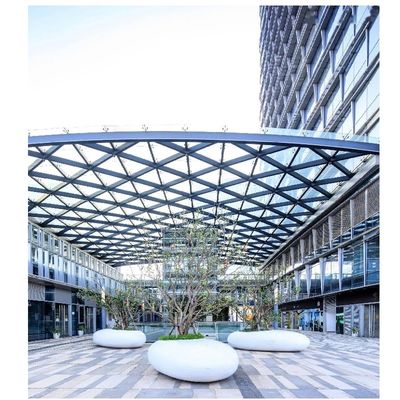 Canopy de cadre spatial en acier de station-service avec qualité Q235/Q345B et durée de vie de 70 ans