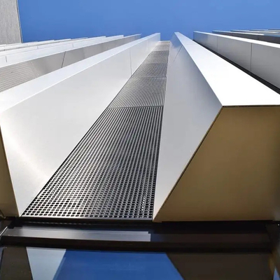 Mur en aluminium portatif 2.5mm de panneau de mur rideau d'unité centrale de Q355B pour le bâtiment extérieur