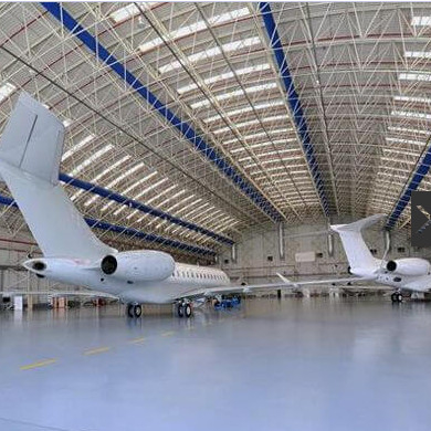 Les cadres en acier préfabriqués de l'espace de Q235B murent le gigaoctet gris-foncé pour le bâtiment de hangar d'avion