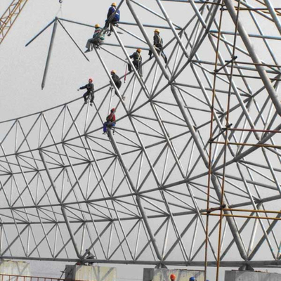 Installation de bâtiment de conception de cadre de structure métallique de boule de boulon