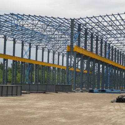 Hangar préfabriqué Q235 Q345 Q355 de cadre en acier de grande envergure de conception