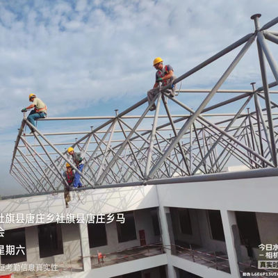 Éléments préfabriqués légers de stockage de modèle de structure de bâtiment de cadre en acier de résistance de vent