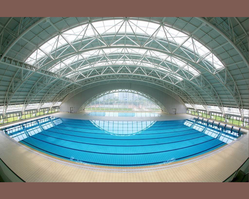 Cadre en acier pour les structures de plafond de piscine