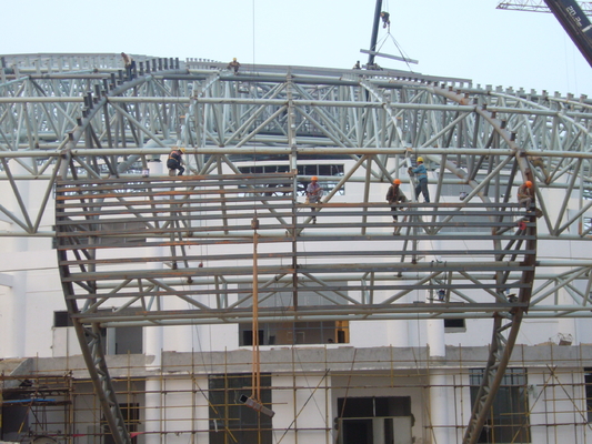 Traverse de toit en acier pour le hall du centre commercial de produits de base