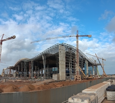 Q355 Étagères d'acier pour espace bâtiment de terminal d'aéroport pour bâtiment à grande portée