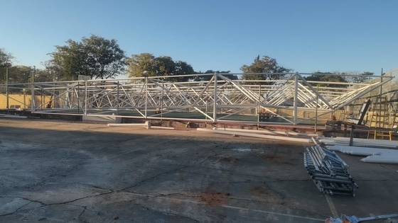 Q345 Connexion de nœud de cadre spatial préfabriqué Galvanisé Stade de sport GB